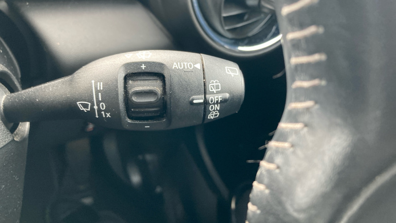 MINI Hatchback 2.0 Cooper S Exclusive II 3dr Auto Petrol Hatchback